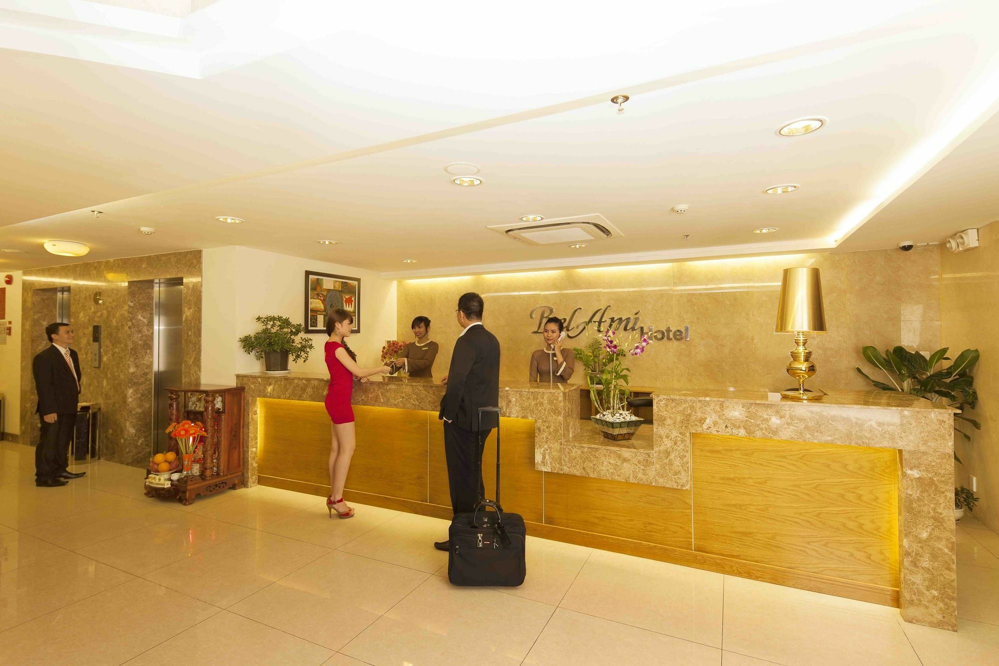 Ttc Hotel - Tan Binh Cidade de Ho Chi Minh Exterior foto