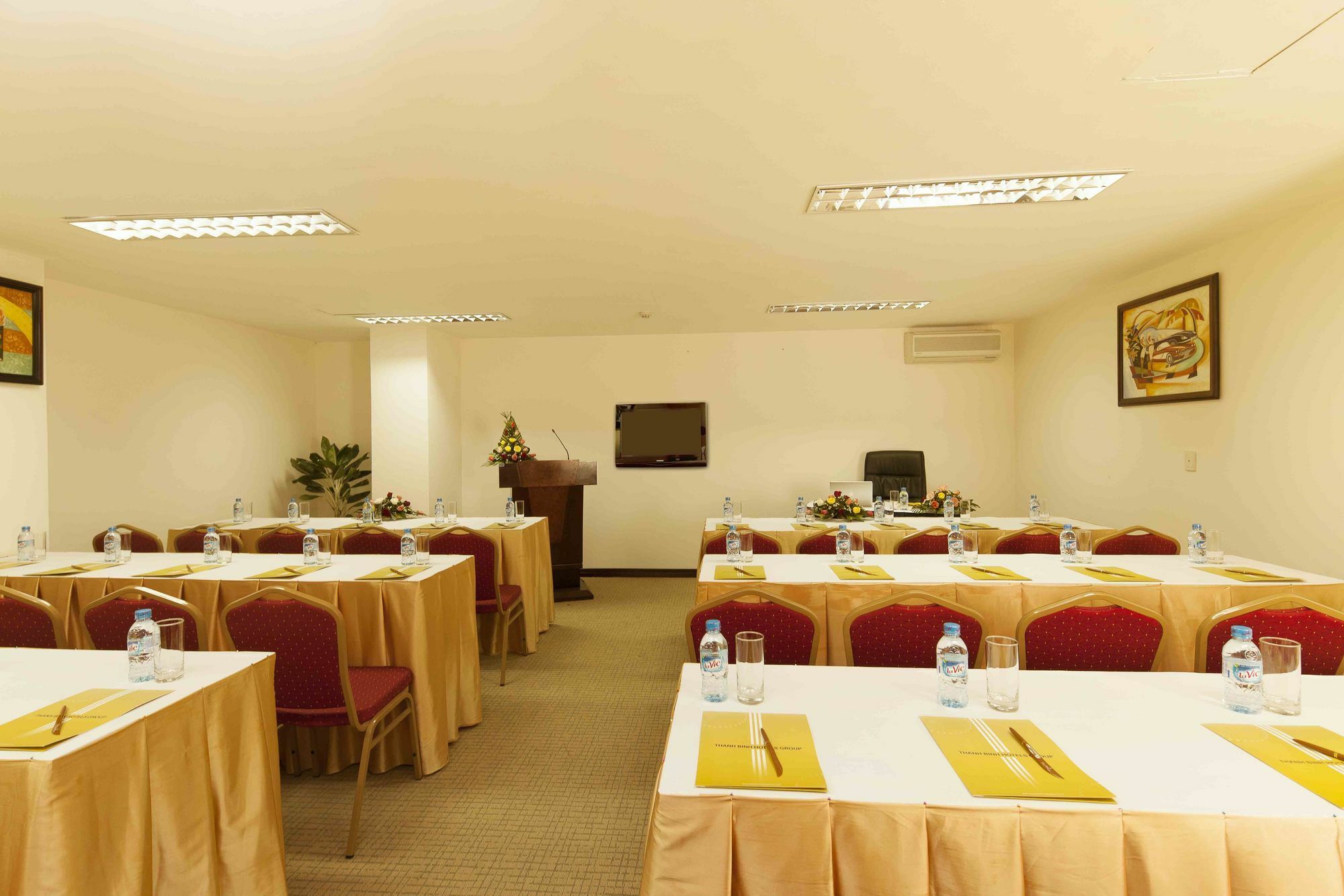 Ttc Hotel - Tan Binh Cidade de Ho Chi Minh Exterior foto