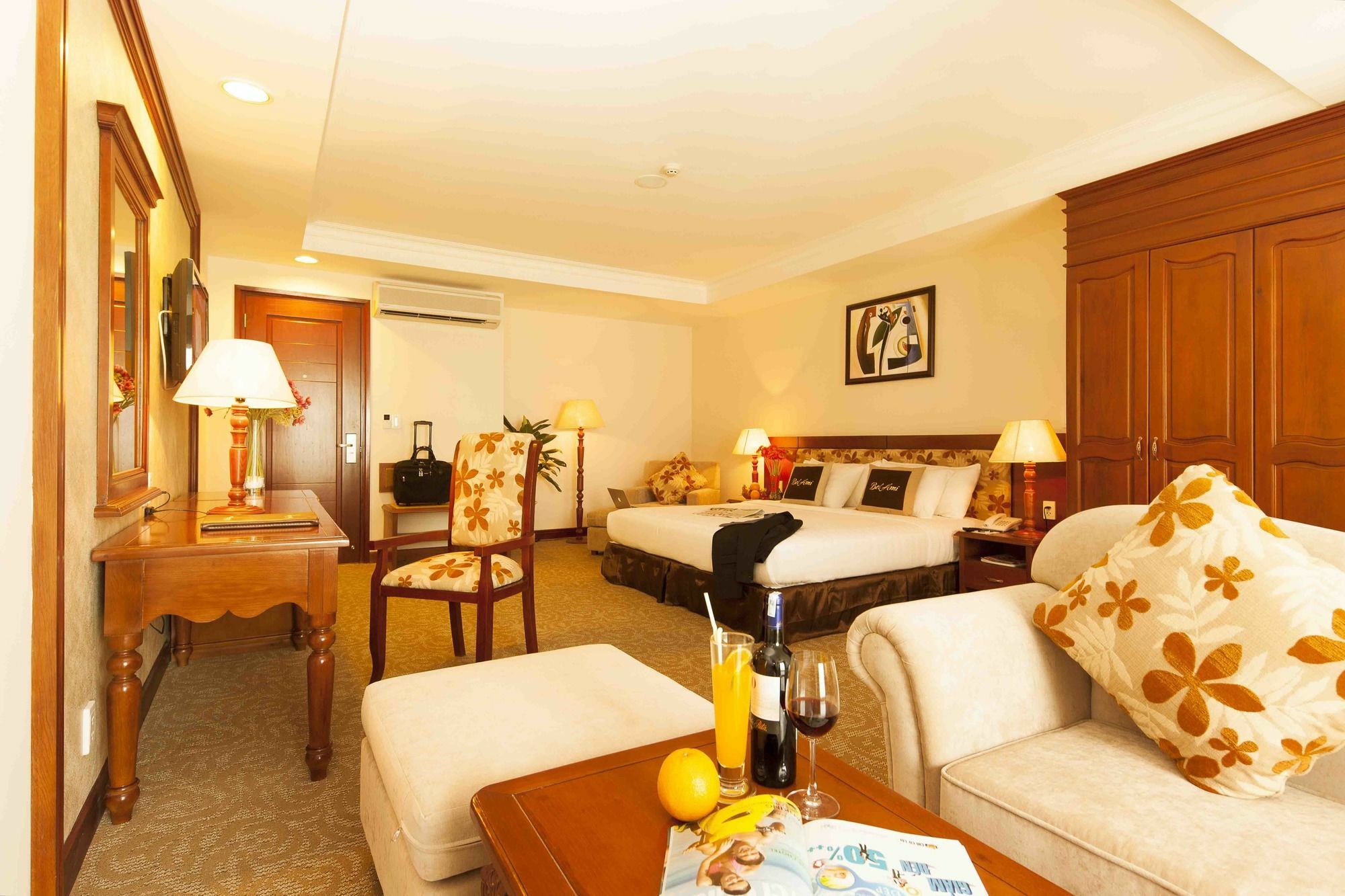 Ttc Hotel - Tan Binh Cidade de Ho Chi Minh Exterior foto