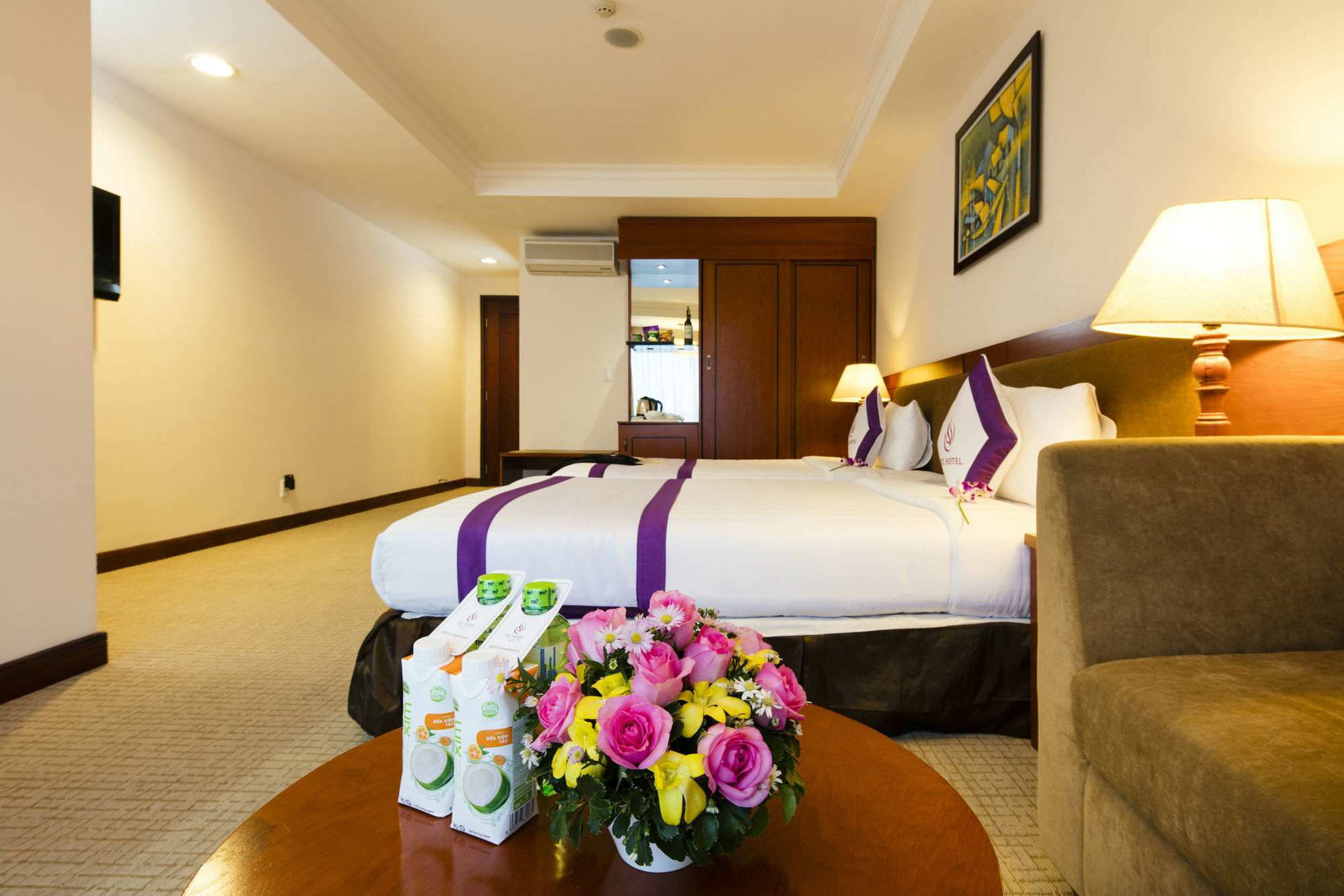 Ttc Hotel - Tan Binh Cidade de Ho Chi Minh Exterior foto